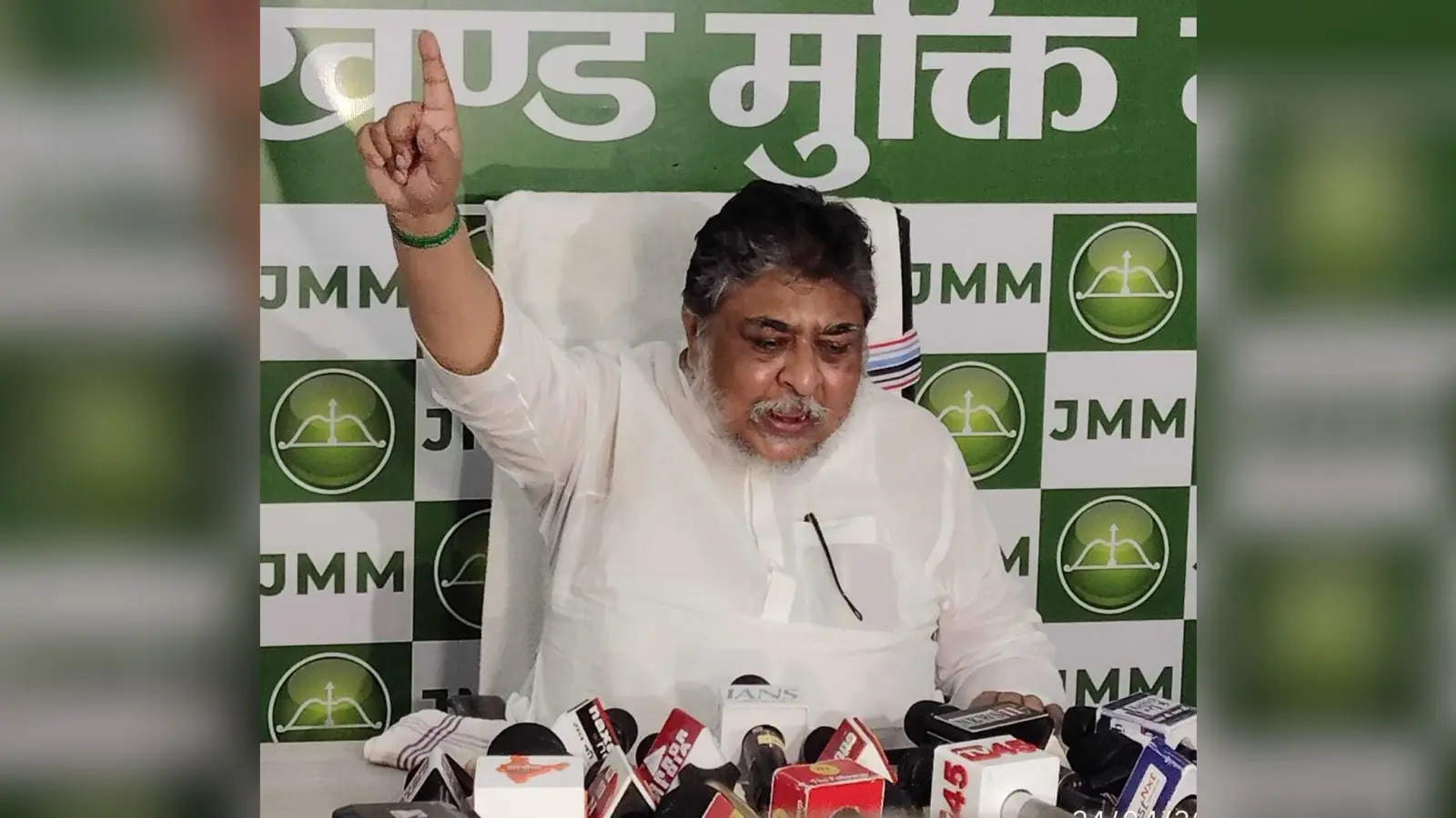 Political News : पूरा देश भारत सरकार के साथ, पानी रोकने से नहीं होगा, सबक सिखायें : झामुमो
