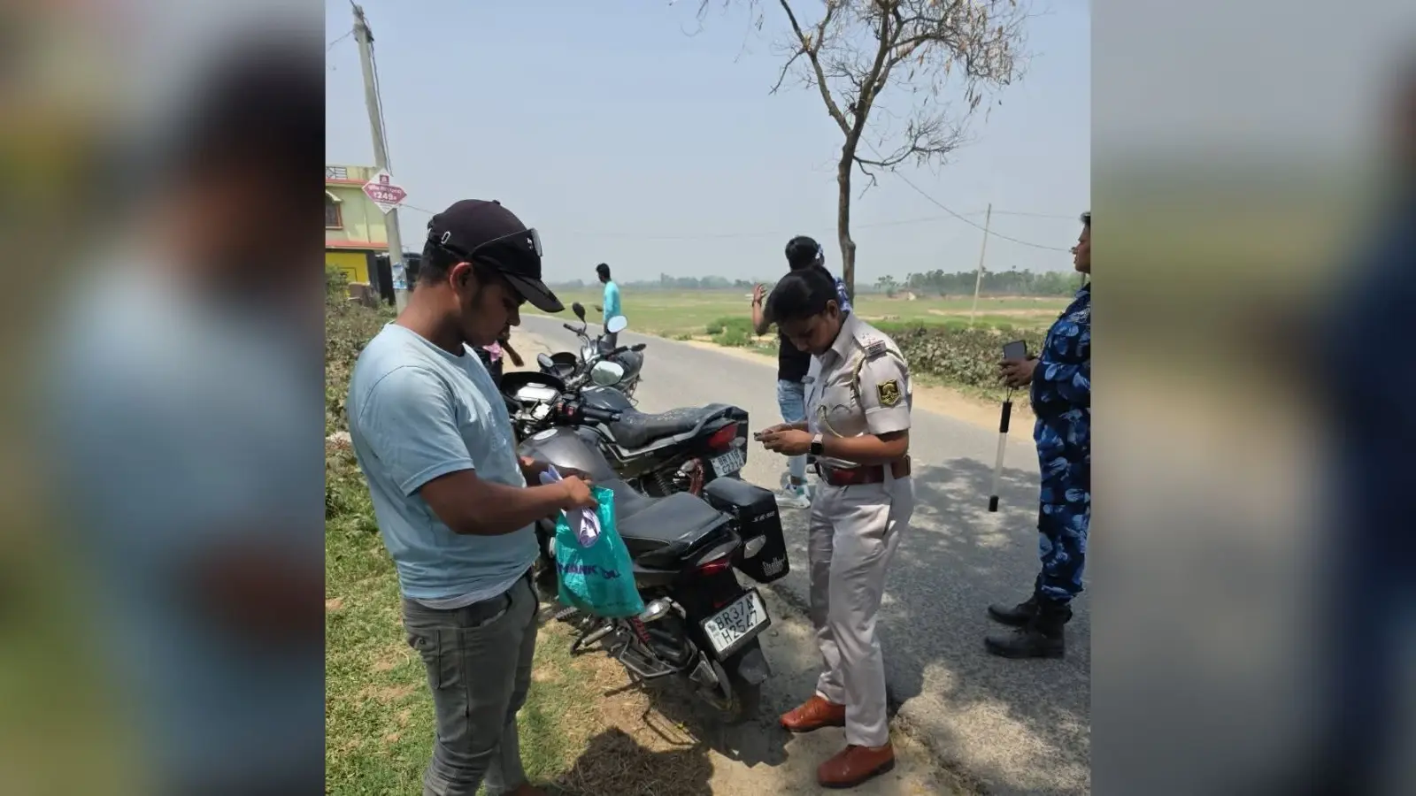 सुरक्षा को ले पुलिस ने की वित्तीय प्रतिष्ठानों की जांच