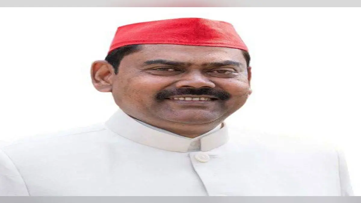 “श्राप दे देते भगवान ताकि भस्म हो जाते मुसलमान” , मंदिर के विवादित बयान के बाद एक बार फिर चर्चे में सपा विधायक इंद्रजीत सरोज