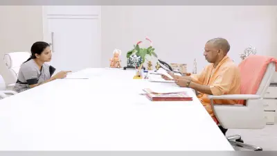 मुख्यमंत्री योगी से मिलीं सपा की चायल विधायक पूजा पाल