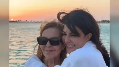 Jacqueline Fernandez के सिर से उठा मां का साया! मां किम ने लीलावती हॉस्पिटल में अंतिम सांस ली