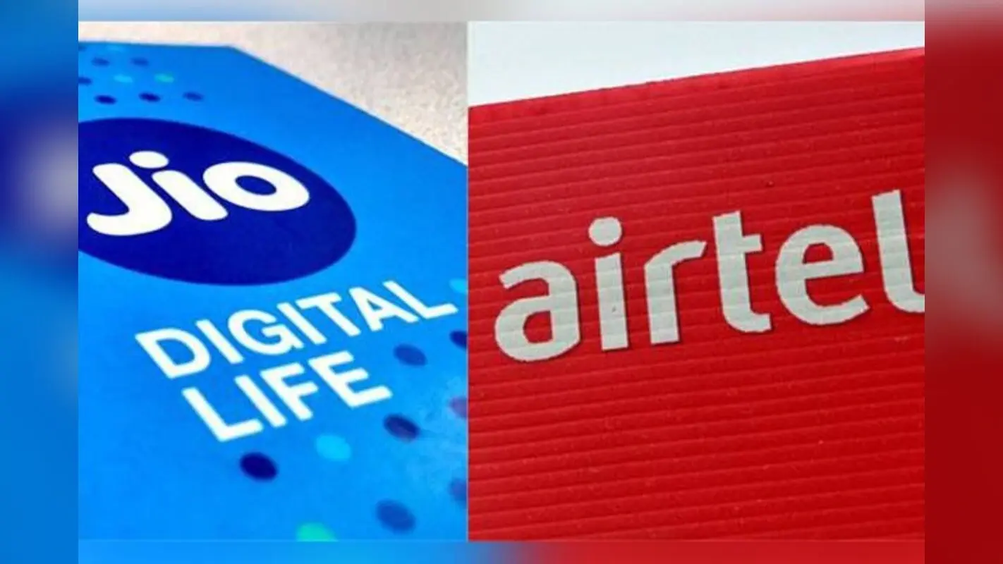 Jio-Airtel के ये प्लान्स हैं बेस्ट! दाम भी 300 रुपये से कम, मिलेगा अनलिमिटेड कॉलिंग और डेटा