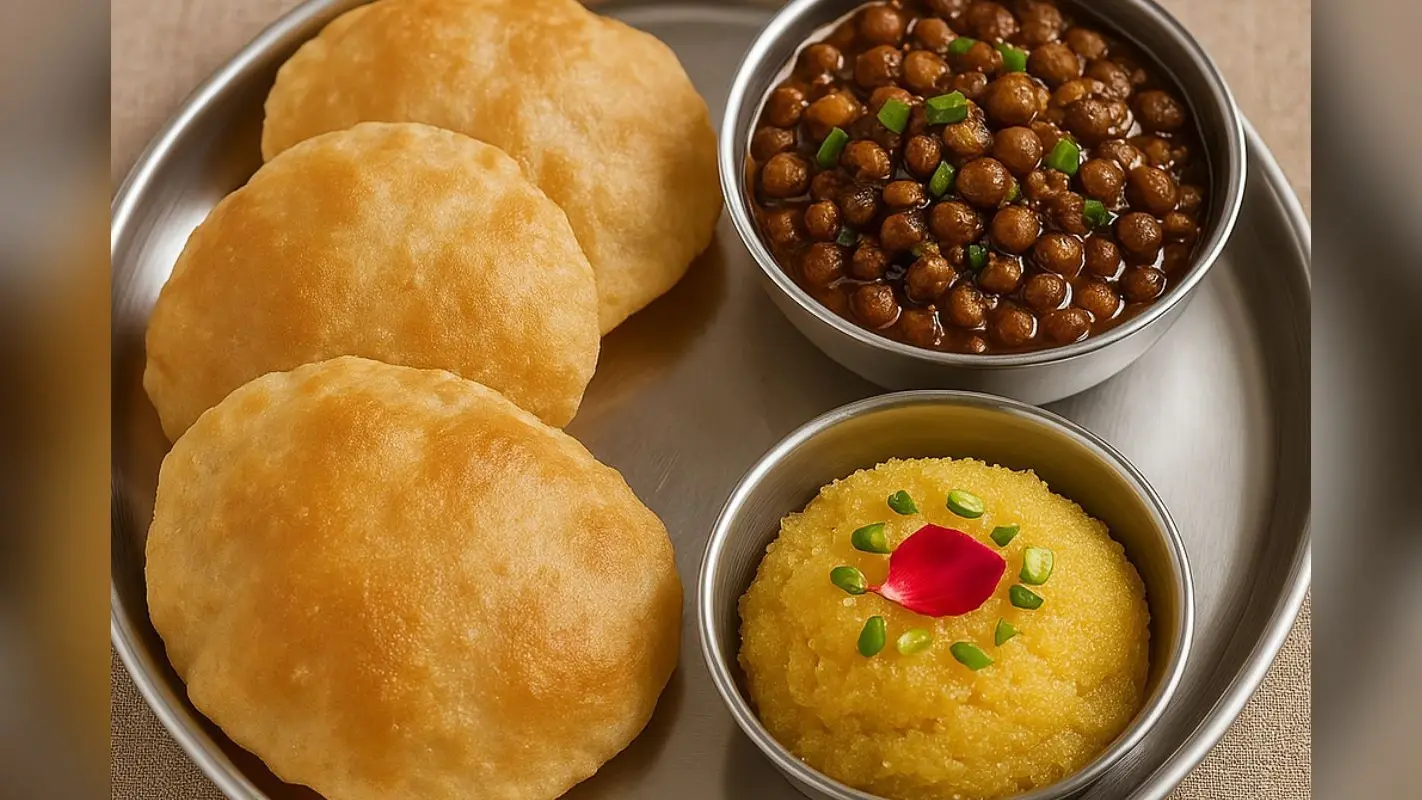 Kanya Pujan Recipe: नवमी पर करें कन्याओं का स्वागत, जानिए स्वाद और श्रद्धा से सजी थाली बनाने की रेसिपी