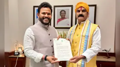 रेलवे स्टेशन के बाद अब एयरपोर्ट पर भी मैथिली में उदघोषणा, दरभंगा के सांसद ने दी मंत्री को बधाई