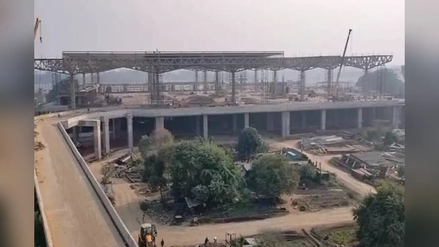 Patna Airport: नए रूप में दिखेगा पटना एयरपोर्ट, प्रवेश के लिए होंगे 10 इंट्री गेट, पीएम मोदी करेंगे उद्घाटन