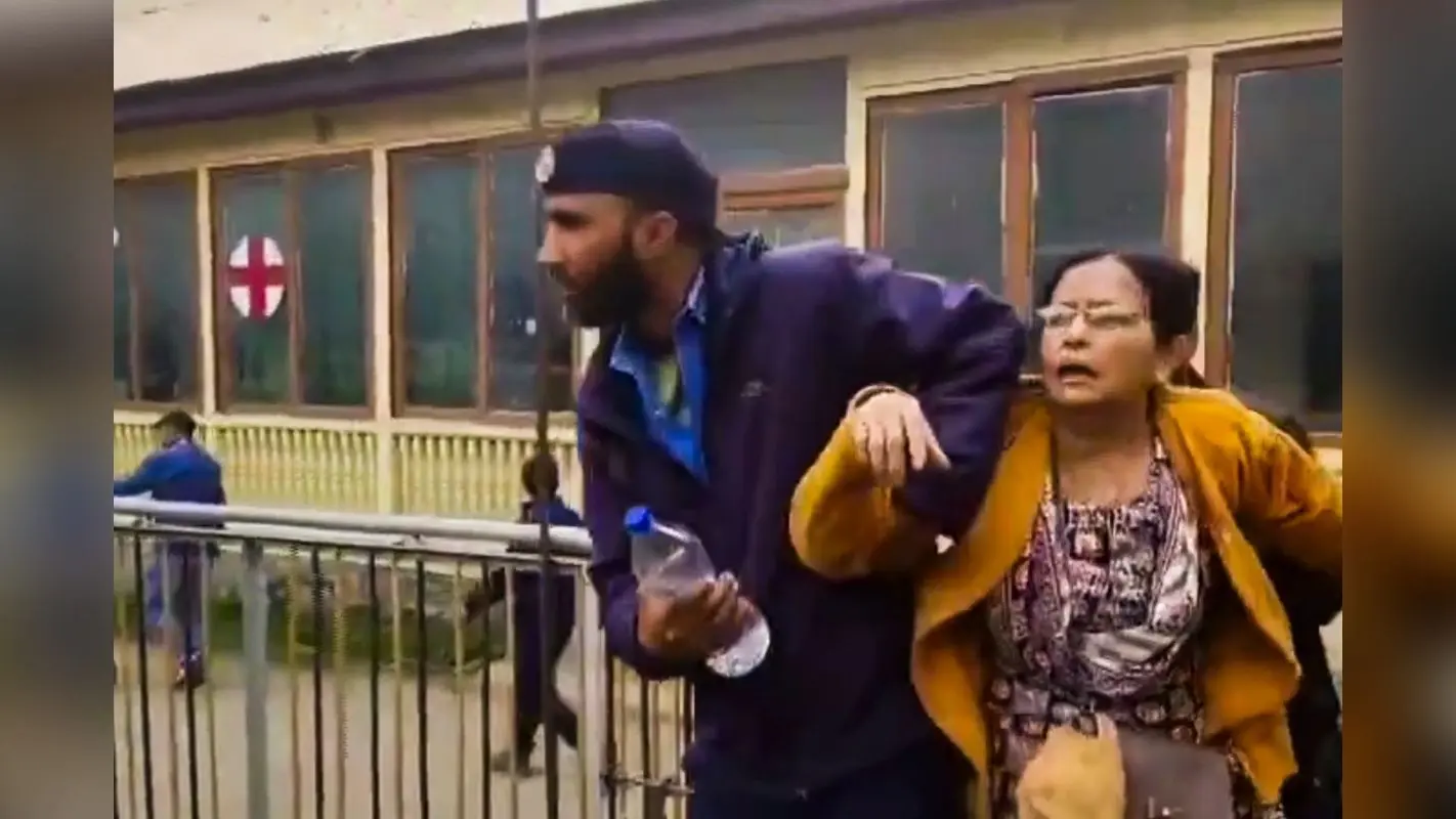 Pahalgam Attack Video: पहलगाम आतंकी हमले के पीछे पाकिस्तान का हाथ, मृतकों में दो विदेशी भी शामिल, देखें पूरी सूची