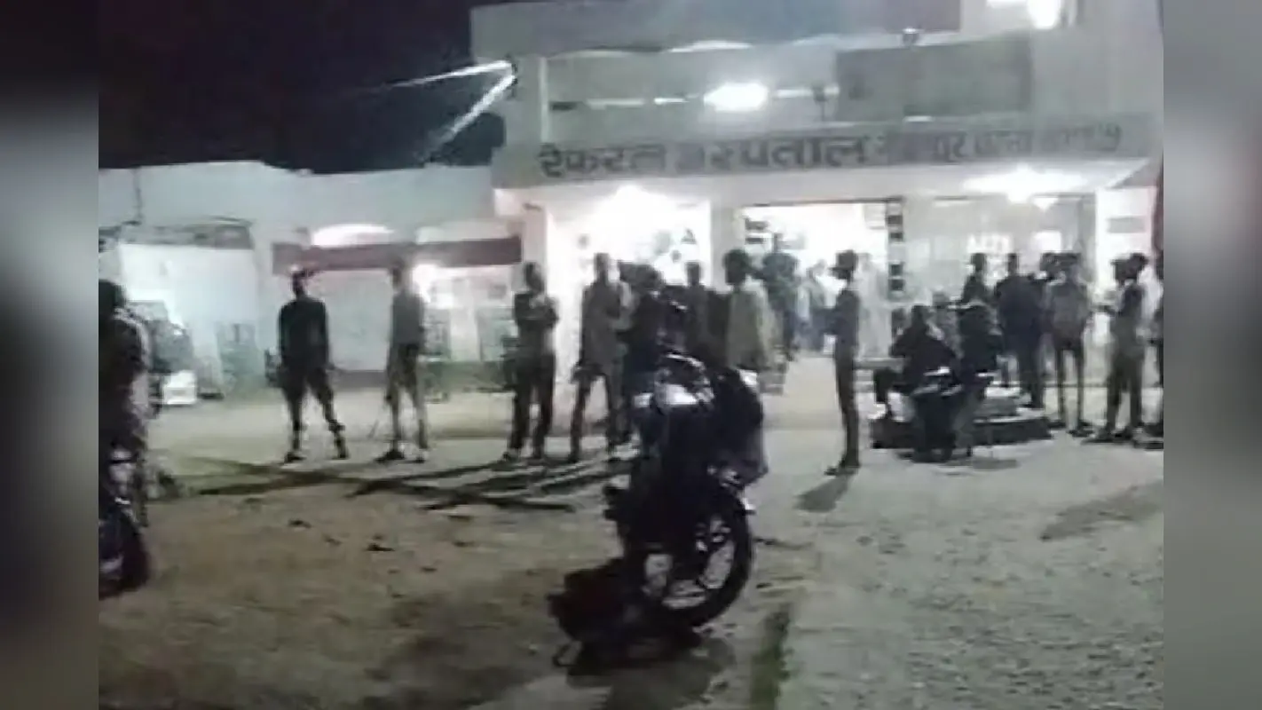 Patna : रेलवे स्टेशन के पास फैली गन्दगी और ट्रैफिक जाम पर हाईकोर्ट नाराज, अधिकारियों से मांगी रिपोर्ट