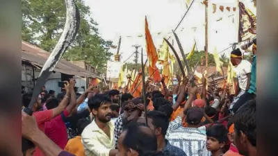 Ram Navami in West Bengal : पश्चिम बंगाल में गूंजा जय श्री राम, बीजेपी और टीएमसी आमने–सामने