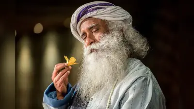 Sadhguru Tips: हजार कोशिशों के बाद भी मन रहता है बेचैन तो सद्गुरु के ये उपाय अपनाएं