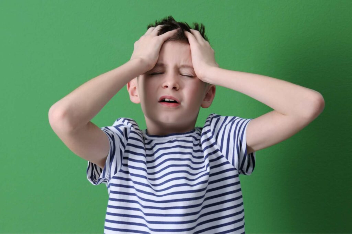 Parenting Tips: क्या आप भी अनजाने में अपने बच्चे की जिंदगी बर्बाद कर रहे हैं? ये 5 बातें तुरंत जान लें