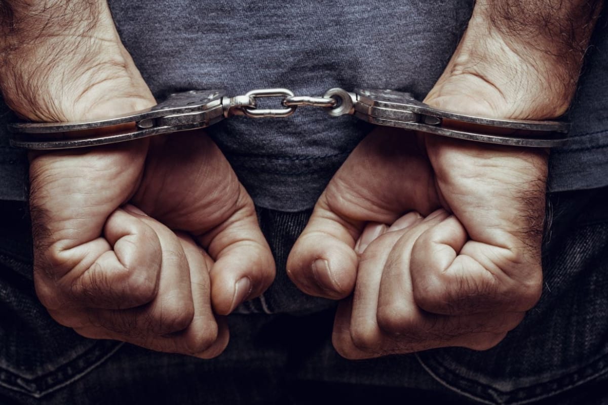 Girl Kidnapped: कोर्ट से फरार अपराधी ने किया लड़की का अपहरण, अब तलाश में जुटी पुलिस