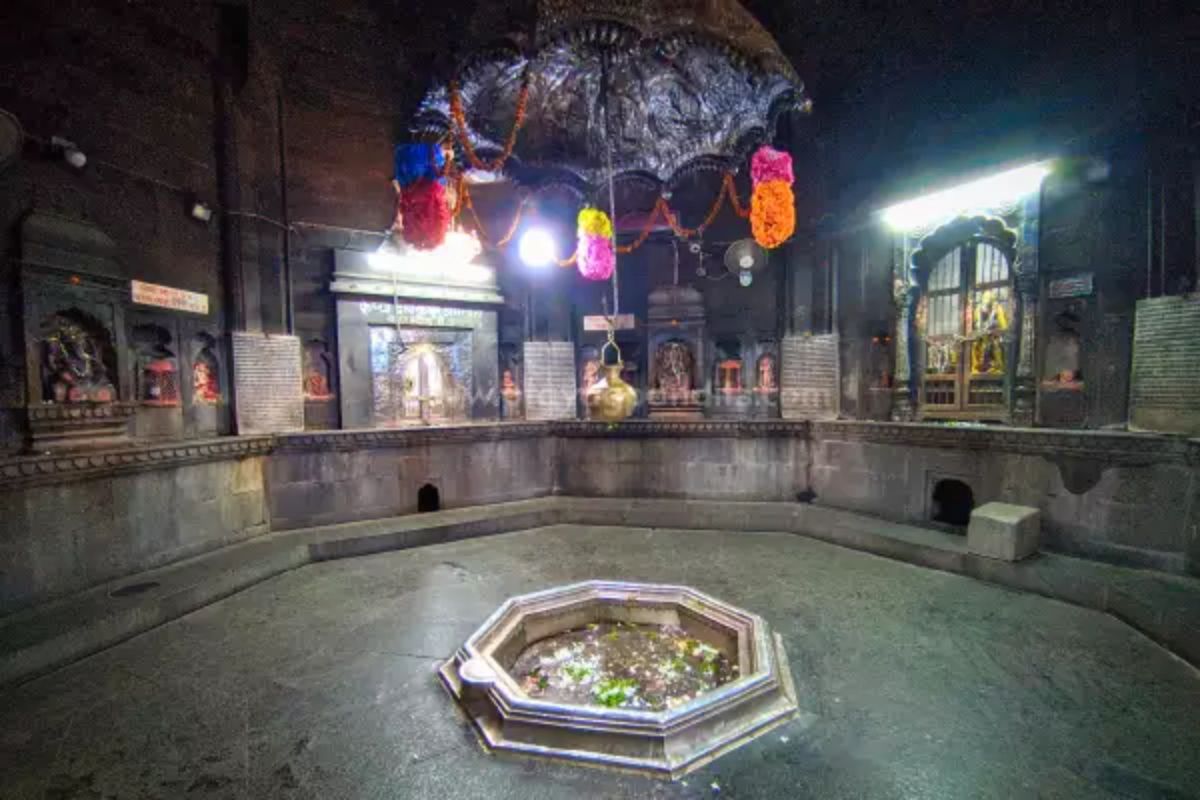 विष्णुपद मंदिर