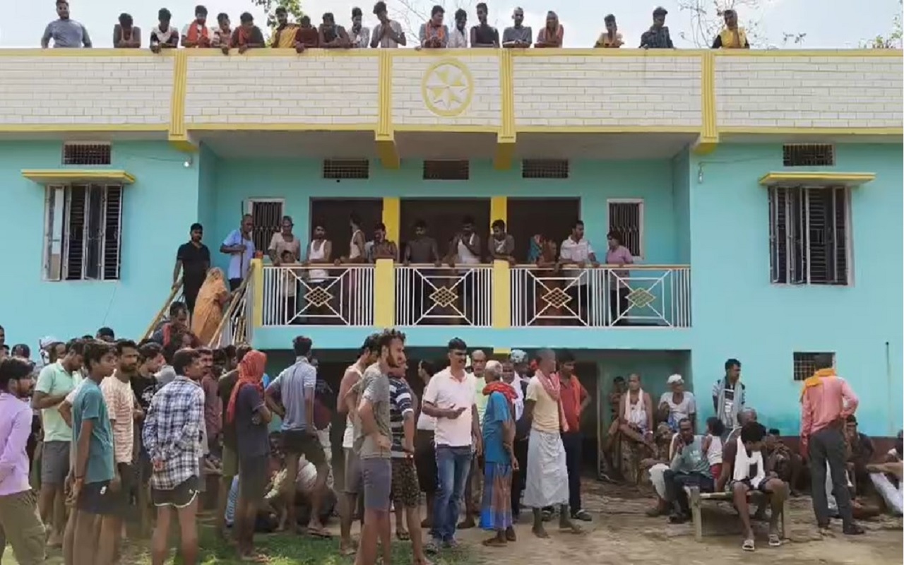 बिहार के बक्सर में रिटायर्ड फौजी ने पत्नी का काटा सिर, मौत के घाट उतारकर फरार हुआ सनकी