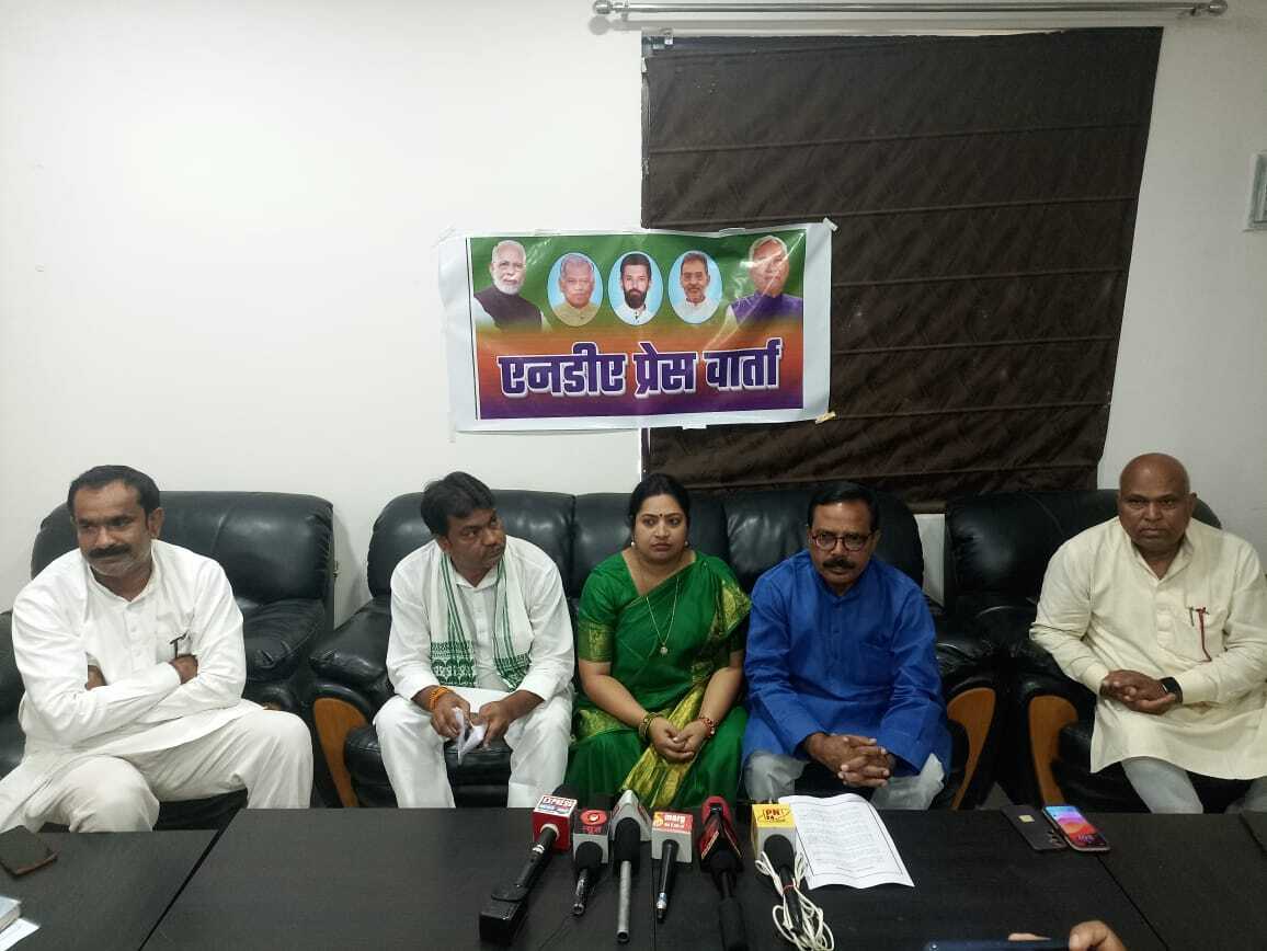 जातीय गणना का झूठा क्रेडिट लेने की होड़ में कांग्रेस और विपक्षी दल