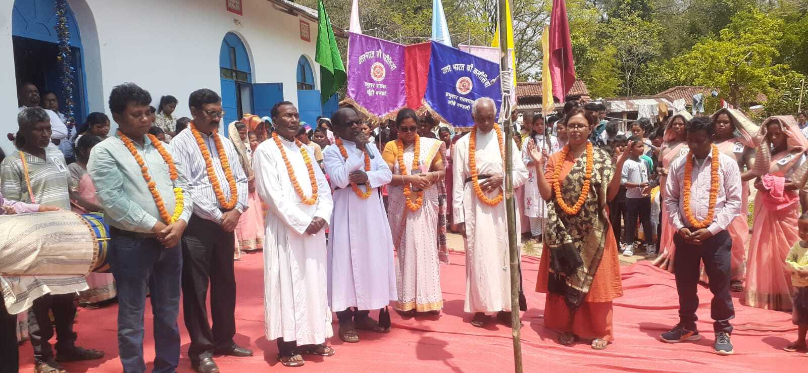 बेहतर प्रदर्शन करने वाले विजेता हुए सम्मानित