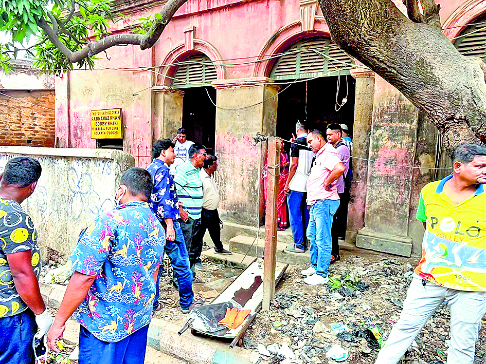 कमरे में अचेत मिले पत्रकार की हुई मौत