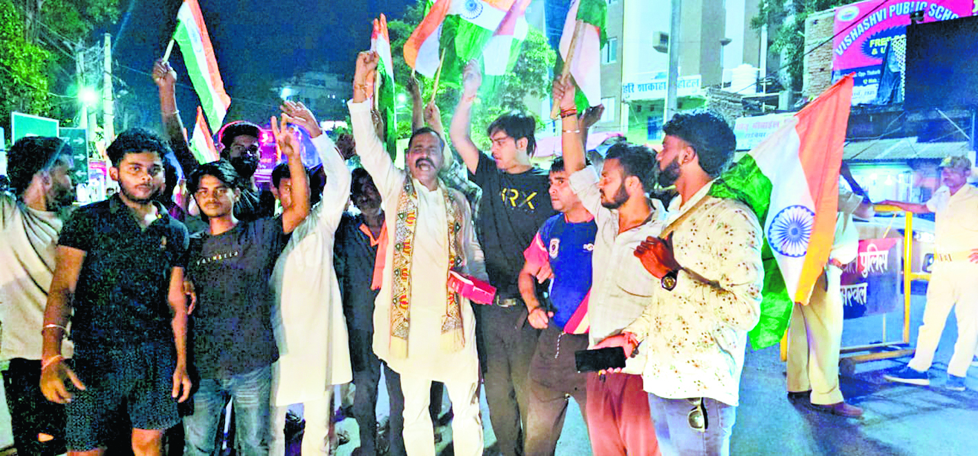 jahanabad News : ऑपरेशन सिंदूर की सफलता पर अरवल में जश्न