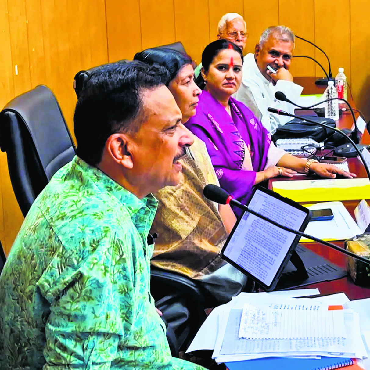 Saran News : जिला संपत्तियों का किया जायेगा रजिस्ट्रेशन और भूमि हस्तांतरण पर बनेगी समिति