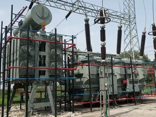 Deoghar news : पीएसएस में 33 हजार का ब्रेकर ब्लॉस्ट होने व धू-धू कर केबल जल जाने से घंटों कटी रही बिजली
