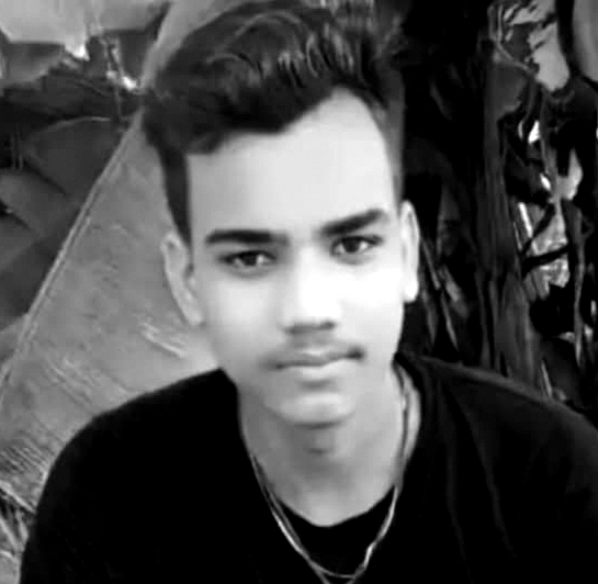 Saran News : परसा थाने के वेटिंग रूम में युवक ने फांसी लगाकर की आत्महत्या