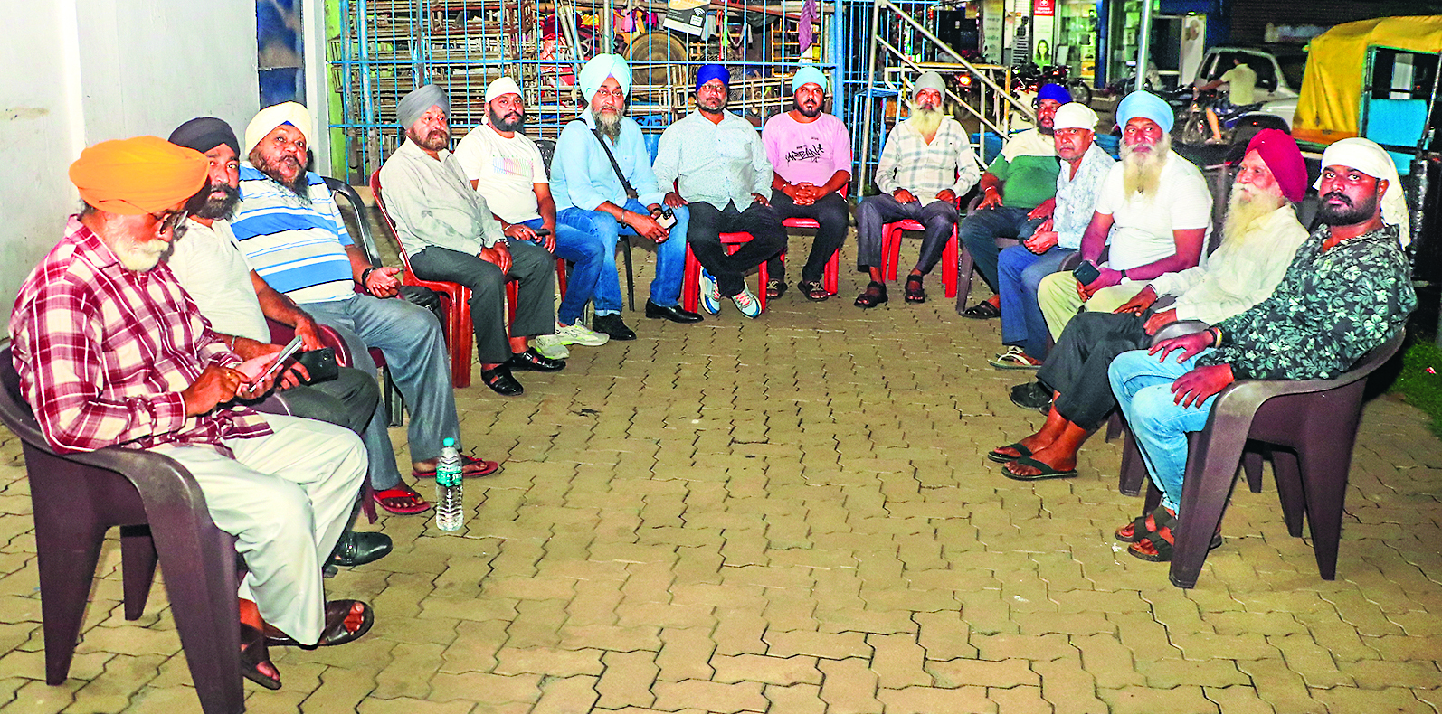 Jamshedpur News : टुइलाडुंगरी गुरुद्वारा की नयी वोटर लिस्ट को लेकर विवाद, देर शाम हुआ हंगामा