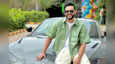 Abhishek Malhan Youtube Income: यूट्यूब से कितना कमाते हैं अभिषेक मल्हान, एक झटके में खरीदी करोड़ों की गाड़ी