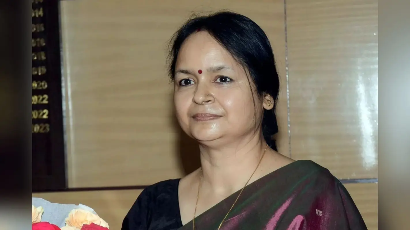 मुख्य सचिव अलका तिवारी को सुप्रीम कोर्ट से नोटिस, जानिए वजह