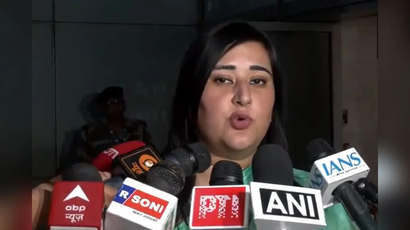 Operation Sindoor: दुनिया के सामने खुलेगी पाकिस्तान की पोल, शिंदे की अगुआई में दूसरा डेलिगेशन रवाना