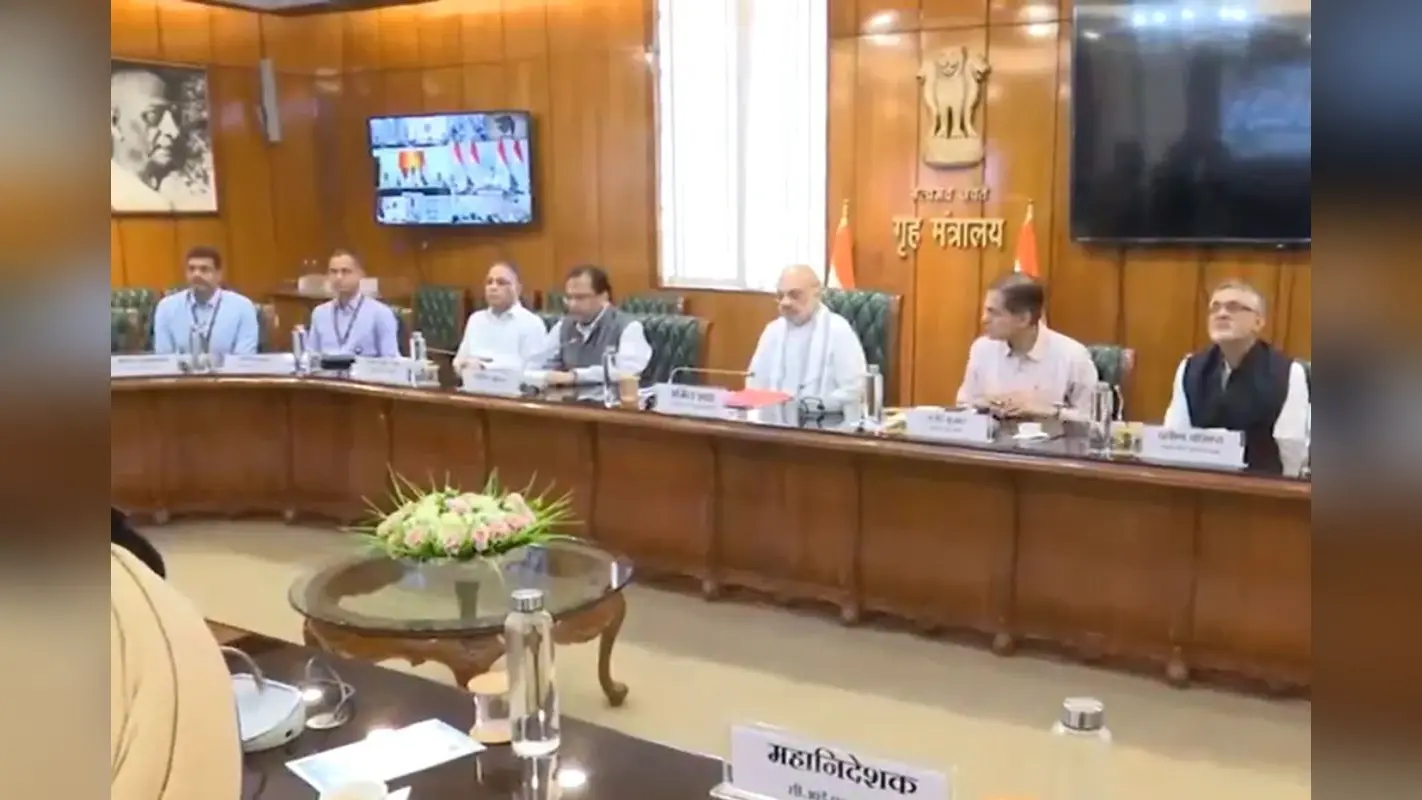 Operation Sindoor: गृह मंत्री शाह ने पाक बॉर्डर से सटे राज्यों के CM-DGP संग की हाई-लेवल मीटिंग