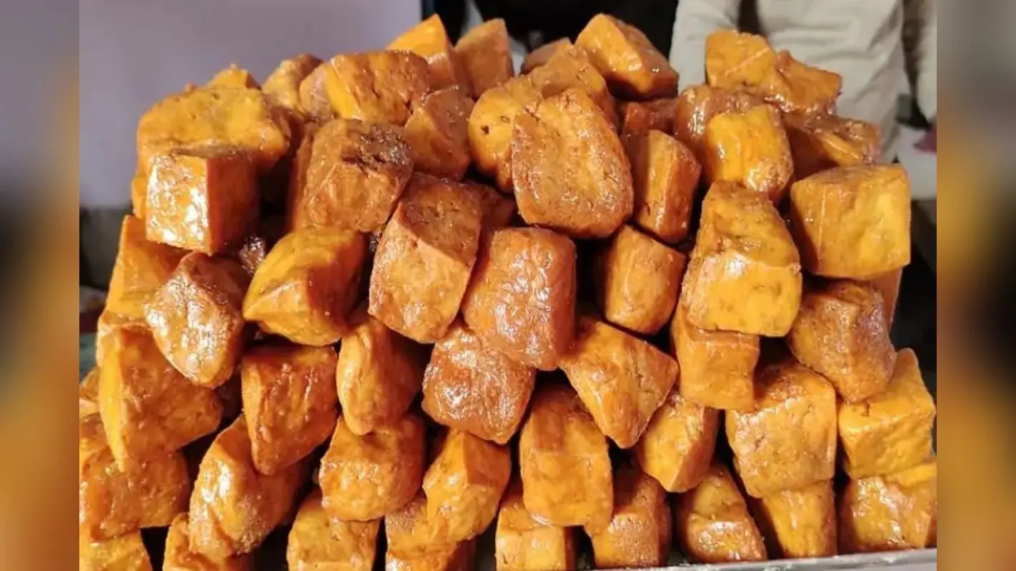 Bihar Famous Sweet: बेहद प्रसिद्ध है बिहार के इस जिले का ‘खुरमा’, विदेशों तक फैला है स्वाद का जादू