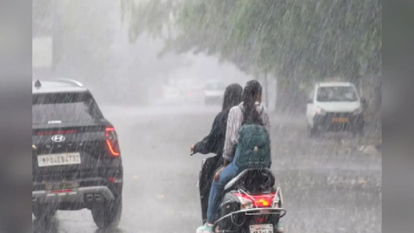 Bihar Rain Alert: बिहार के इन 27 जिलों में 2 दिन होगी भयंकर बारिश, IMD ने जारी किया ऑरेंज और येलो अलर्ट