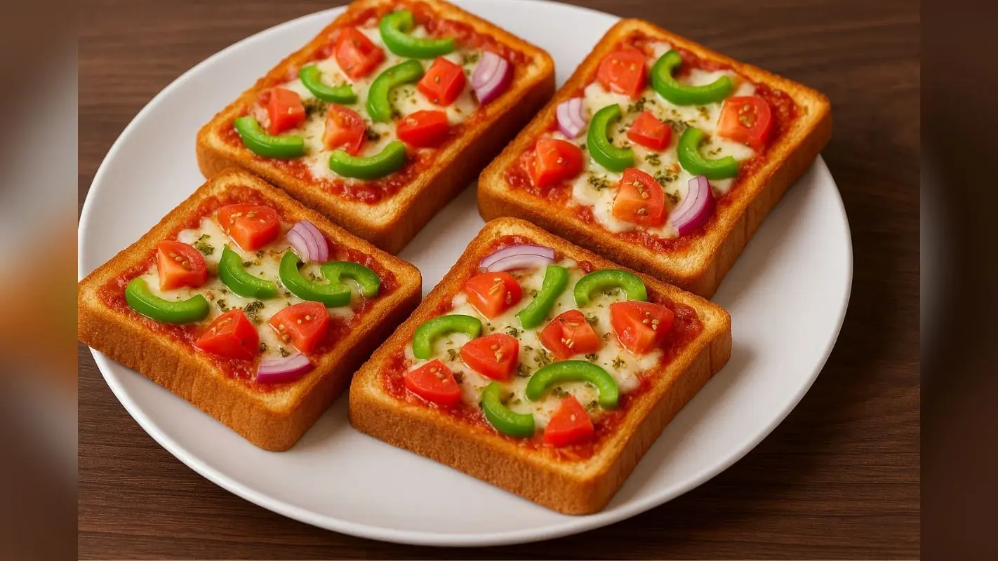 Bread Pizza Recipe: मिनटों में तैयार करें बच्चों के लिए टेस्टी और हेल्दी ब्रेड पिज्जा!