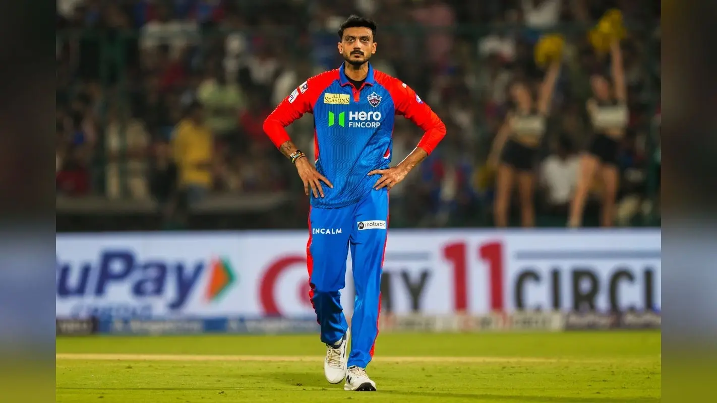 पूरे IPL 2025 में गेंद फेंकी मात्र 18 और कमाई 10 करोड़ के पार, DC ने गजब की मेहरबानी
