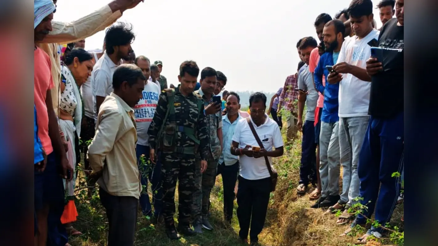 Hazaribagh News: बारात से लौट रहे सुरेश को हाथी ने दारू में कुचलकर मार डाला, गांव में दहशत