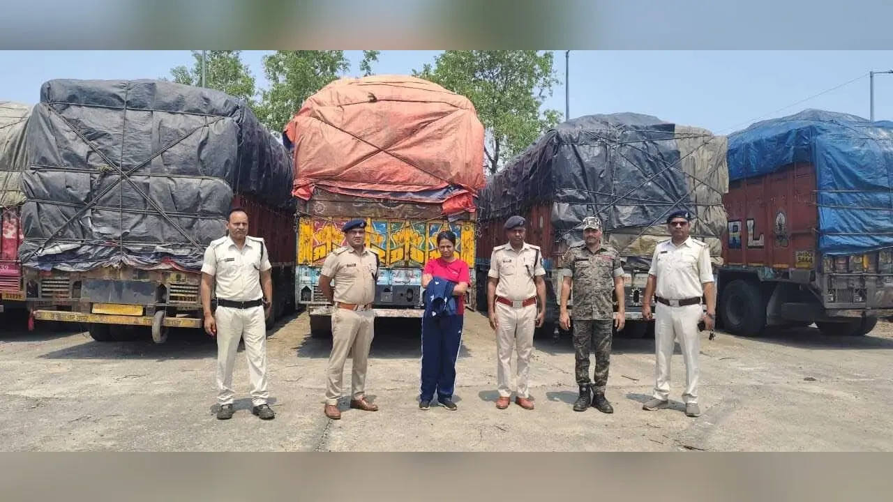 Gaya News : बाराचट्टी और डोभी इलाके से अवैध कोयला लदे 10 ट्रक जब्त