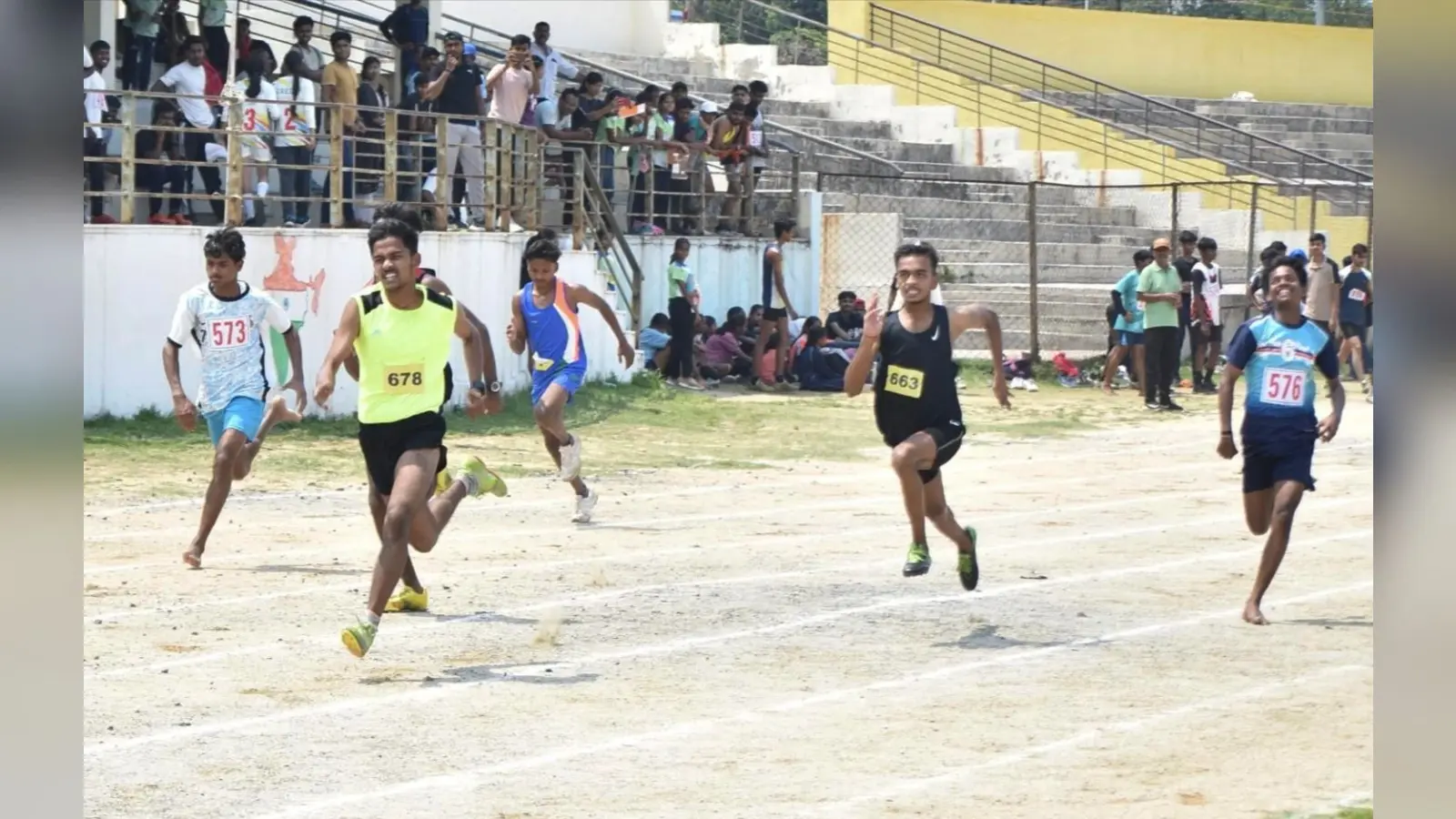 Dhanbad News : 500 खिलाड़ियों ने विभिन्न स्पर्धाओं में दिखाया दमखम