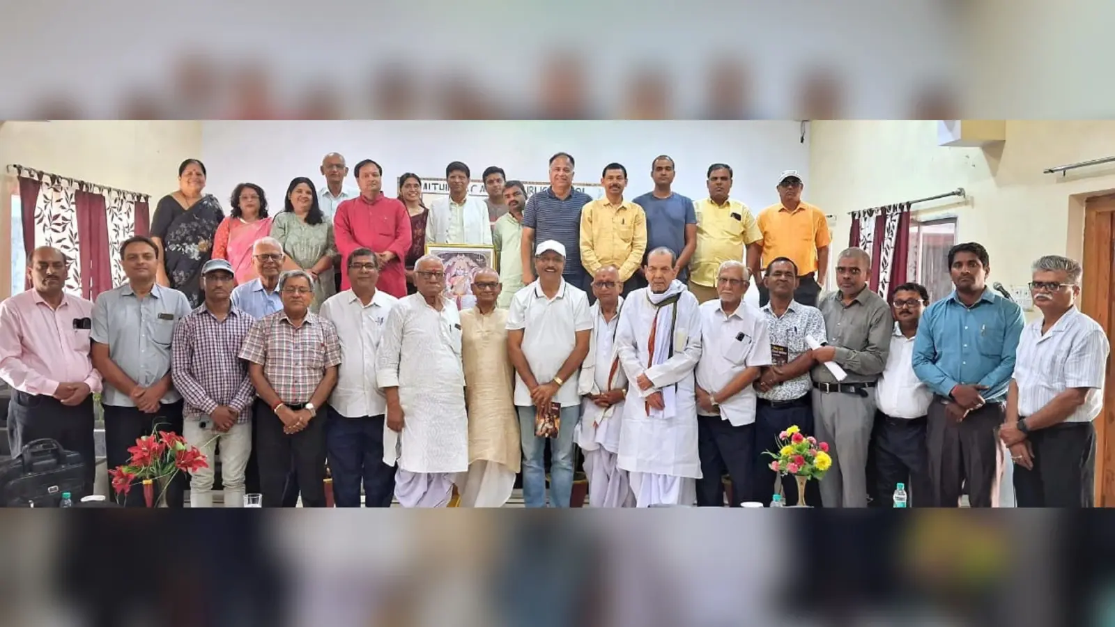 ””जाति, धर्म के नाम पर नहि बांटू इंसान के..-