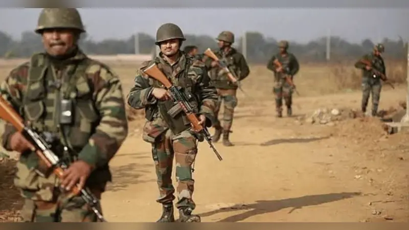पहलगाम में हुए आतंकी हमले  के आतंकी कश्मीर में ही छिपे