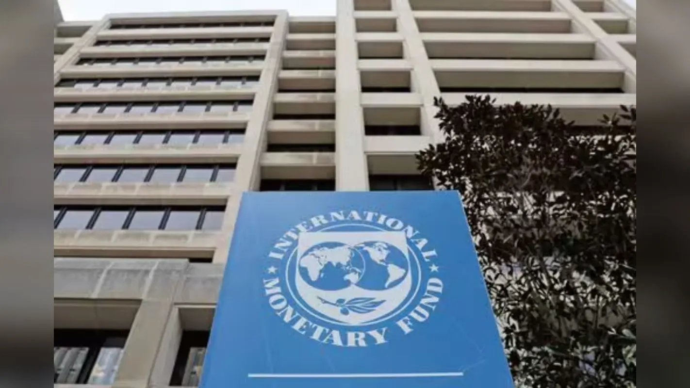 Bangladesh: हिंदुओं की चीखों के बीच IMF ने बांग्लादेश को दिया अरबों का कर्ज