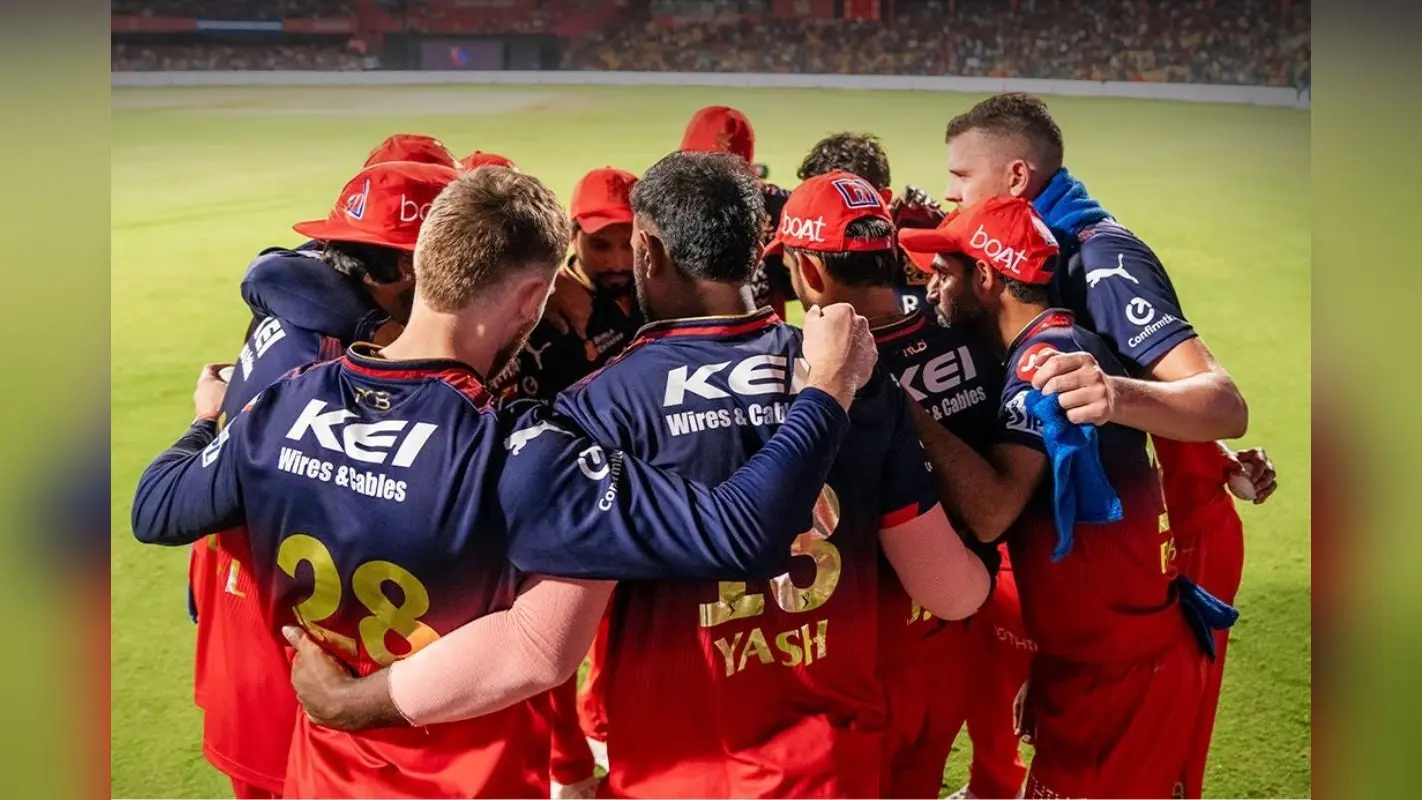 प्लेऑफ से पहले RCB ने चला बड़ा दांव, 6.8 फुट लंबे और रोहित-पांड्या के शिकारी को किया शामिल