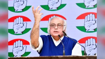 Congress: विदेश में प्रतिनिधिमंडल भेजने की बजाय आतंकियों को पकड़ने का काम करे सरकार