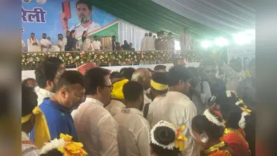 रांची पहुंचे कांग्रेस अध्यक्ष, पार्टी ने कहा- संविधान बचाने का संकल्प लिये आये खरगे