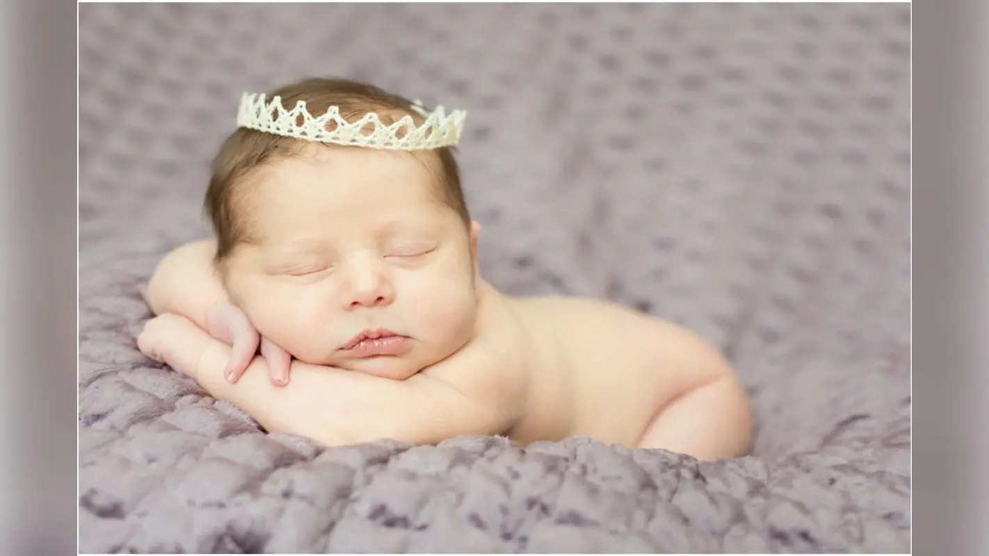 Trending Baby Names: अगर बच्चे का नाम रखना है खास, तो ये ट्रेंडिंग नाम जरूर देखें