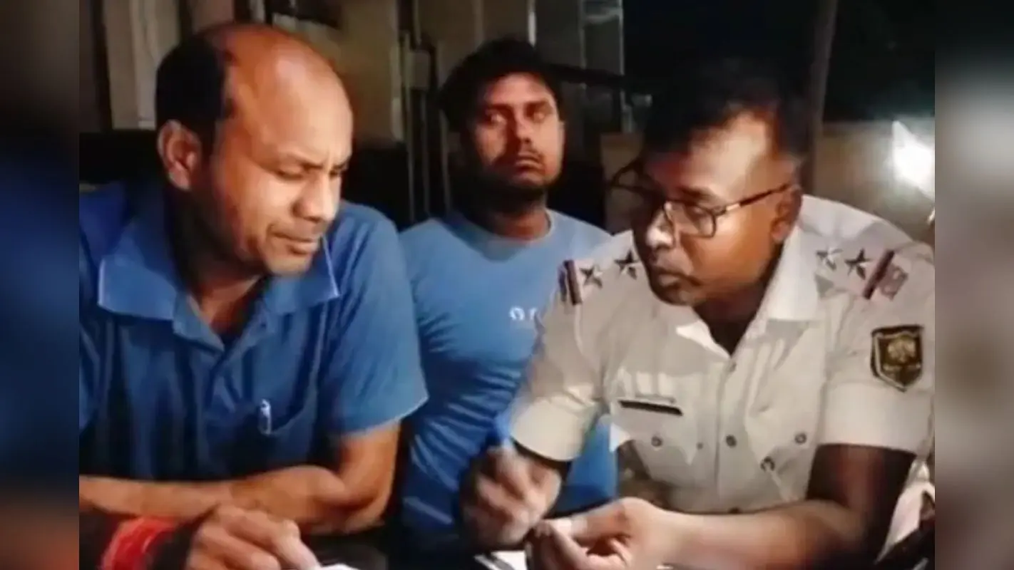 Birthday Party Firing: बर्थडे पर्टी में फायरिंग, सिर में गोली लगने से बच्ची की मौत, 2 देसी कट्टा और…