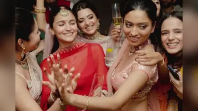 Ignore Negativity: शादी या फंक्शन में रिश्तेदारों की बातों को करें नजरअंदाज बढ़ाएं अपना कॉन्फिडेंस