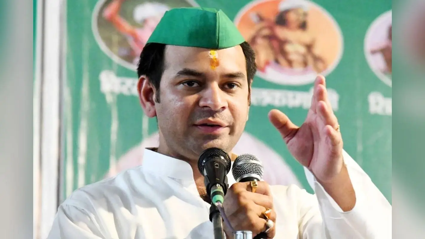 Tej Pratap Yadav: 3 दिन में दो सीटों का दौरा, तेज प्रताप कहां से लड़ेंगे चुनाव, इशारे-इशारे में दिया जवाब
