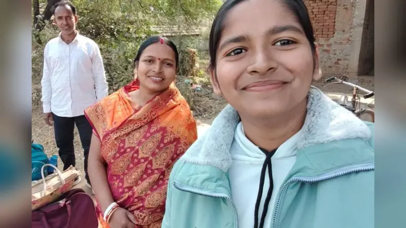 7वीं पास मां और तीसरी पास पिता की बेटी रितु बनी टॉपर, अब इंजीनियर बनने की है हसरत