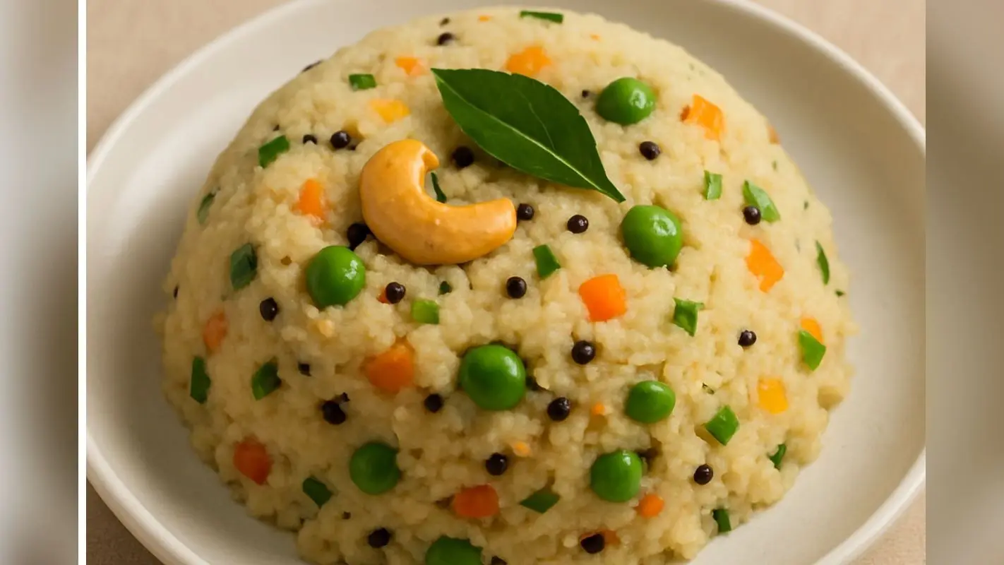 Upma Recipe: रोटी खा खाकर हो गए हैं बोर, तो मिनटों में तैयार करें टेस्टी उपमा, ये है आसान विधि