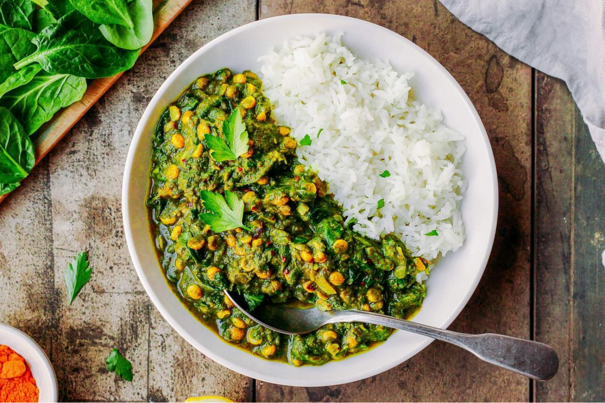 Papad Palak Dal Recipe: पापड़ पालक दाल रेसिपी