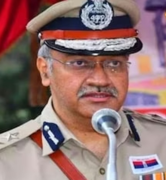 पकरिया के सीमांत कुमार सिंह बने ब��ंगलुरू के पुलिस कमिश्नर